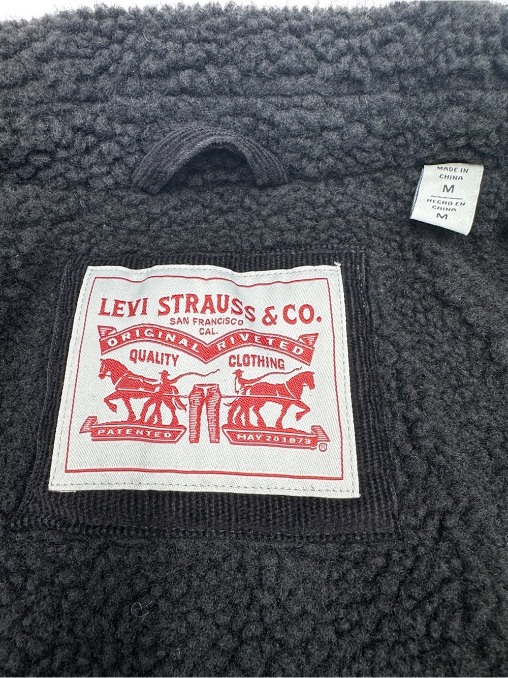 NWT Levi's Men's Black Corduroy Sherpa-Lined Trucker Jacket Size M - Picture 11 of 16